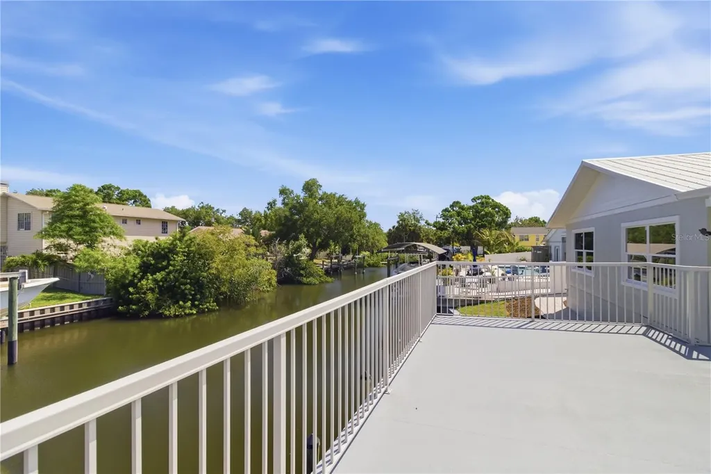 4219 2nd Avenue NE Bradenton FL 34208
