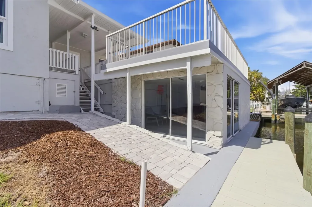 4219 2nd Avenue NE Bradenton FL 34208