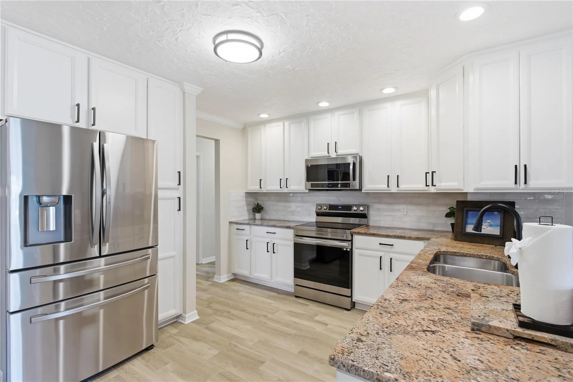 4219 2nd Avenue NE Bradenton FL 34208