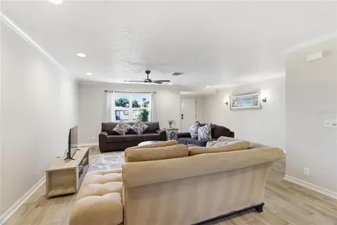 4219 2nd Avenue NE Bradenton FL 34208