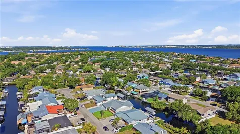 4219 2nd Avenue NE Bradenton FL 34208