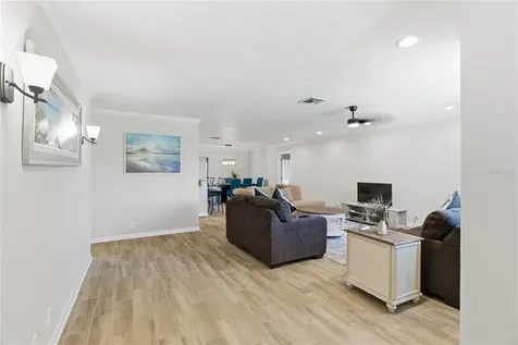 4219 2nd Avenue NE Bradenton FL 34208