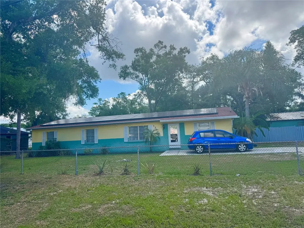 12309 Cambridge Avenue Tampa FL 33624