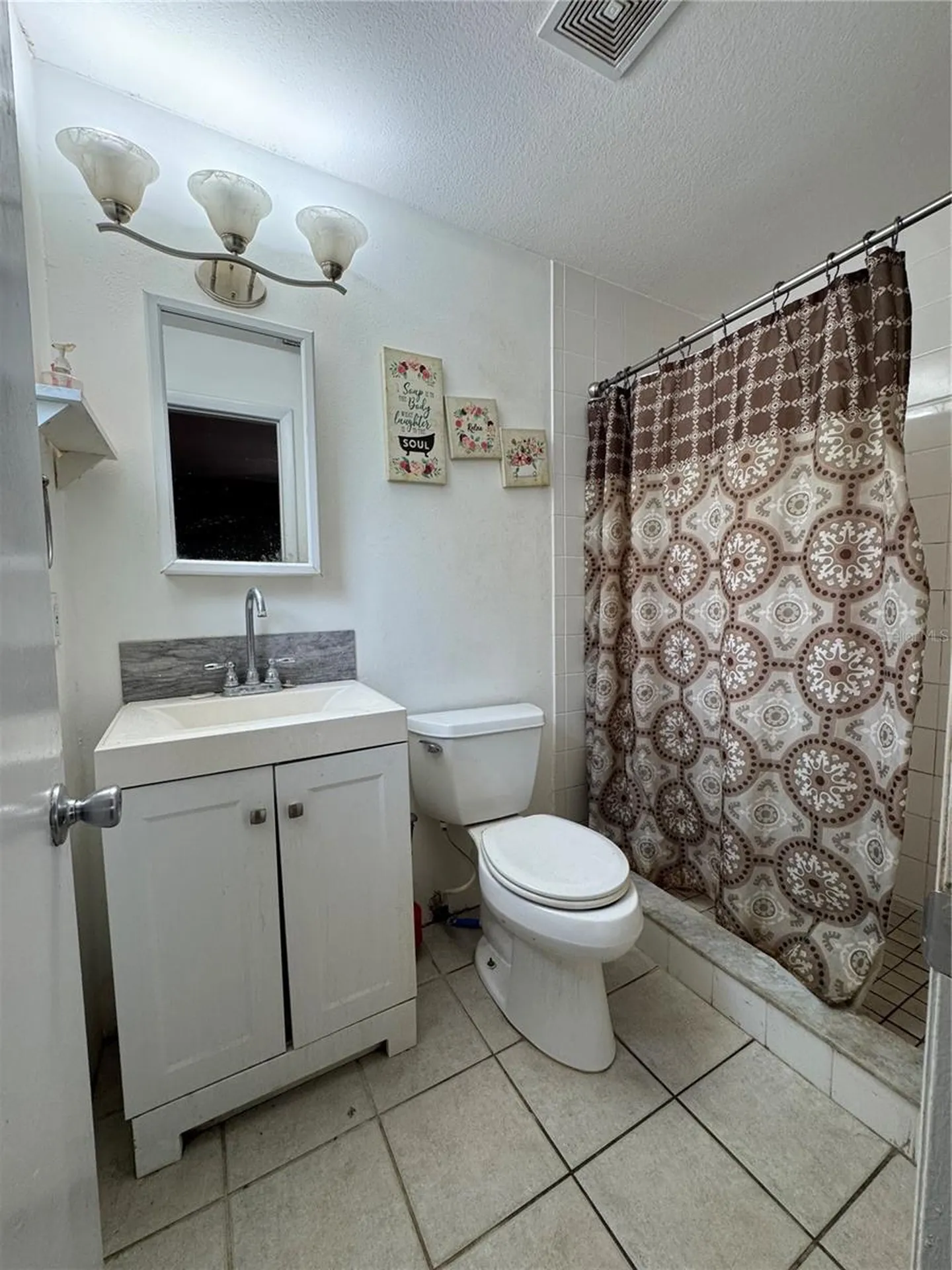 12309 Cambridge Avenue Tampa FL 33624