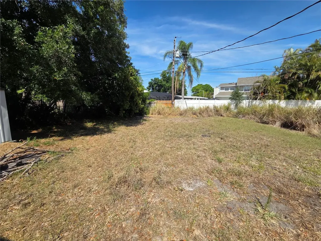 3707 Sharondale Drive Sarasota FL 34232