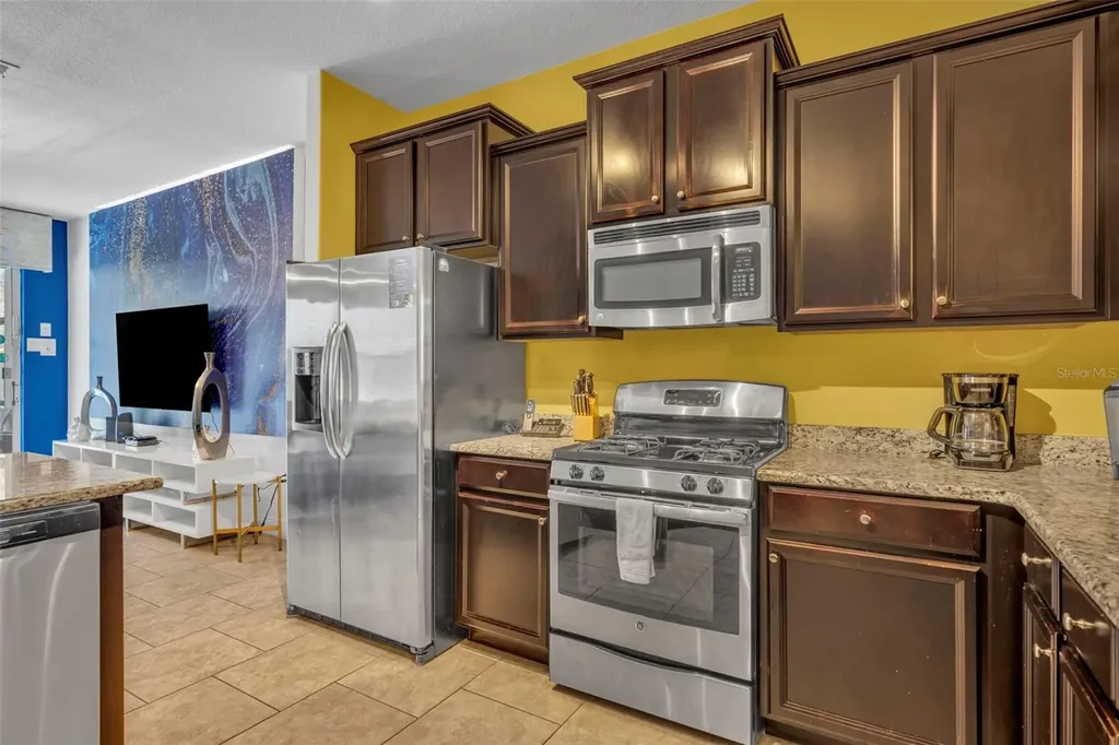 4209 Oakview Drive Davenport FL 33837