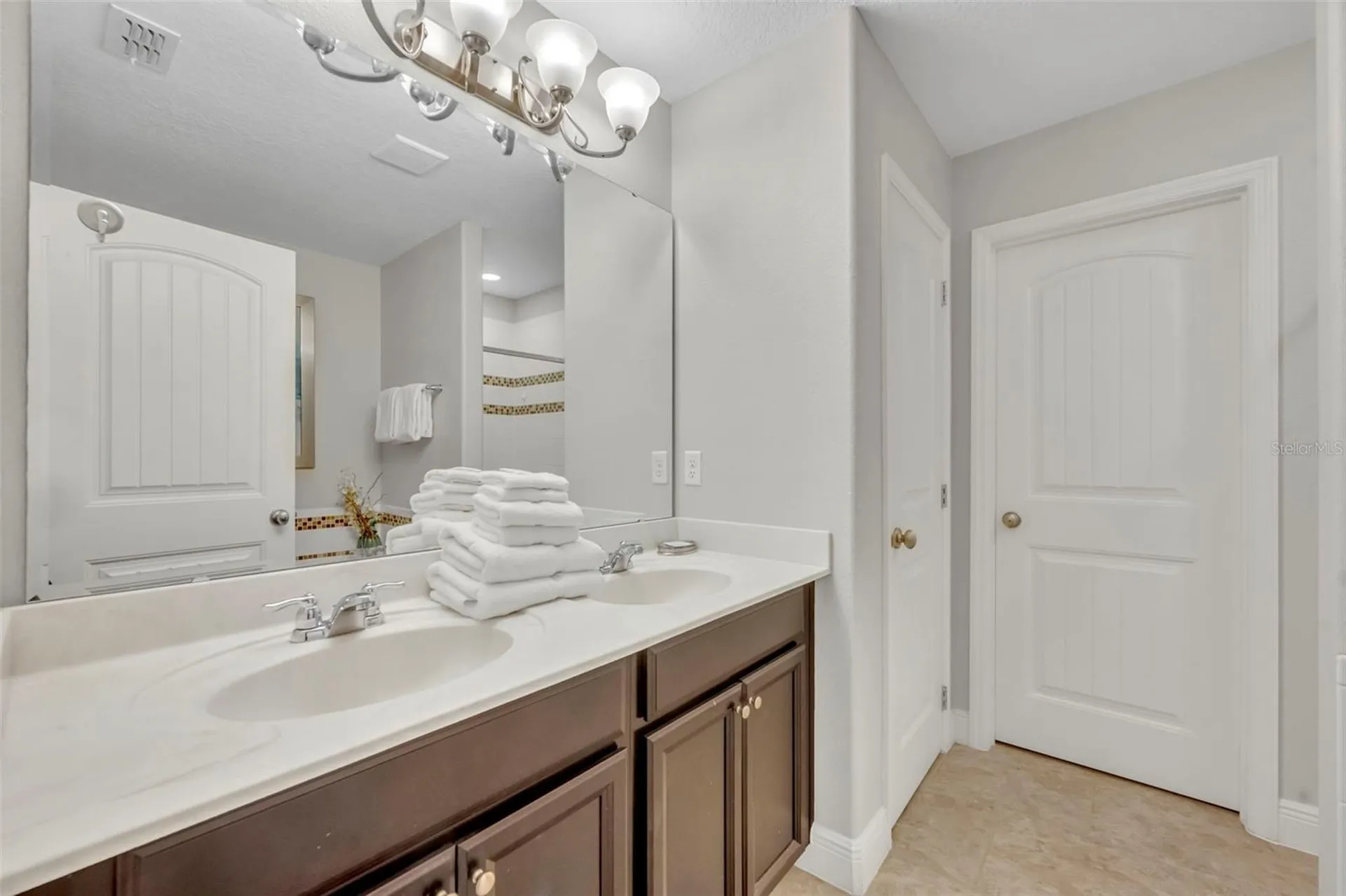 4209 Oakview Drive Davenport FL 33837
