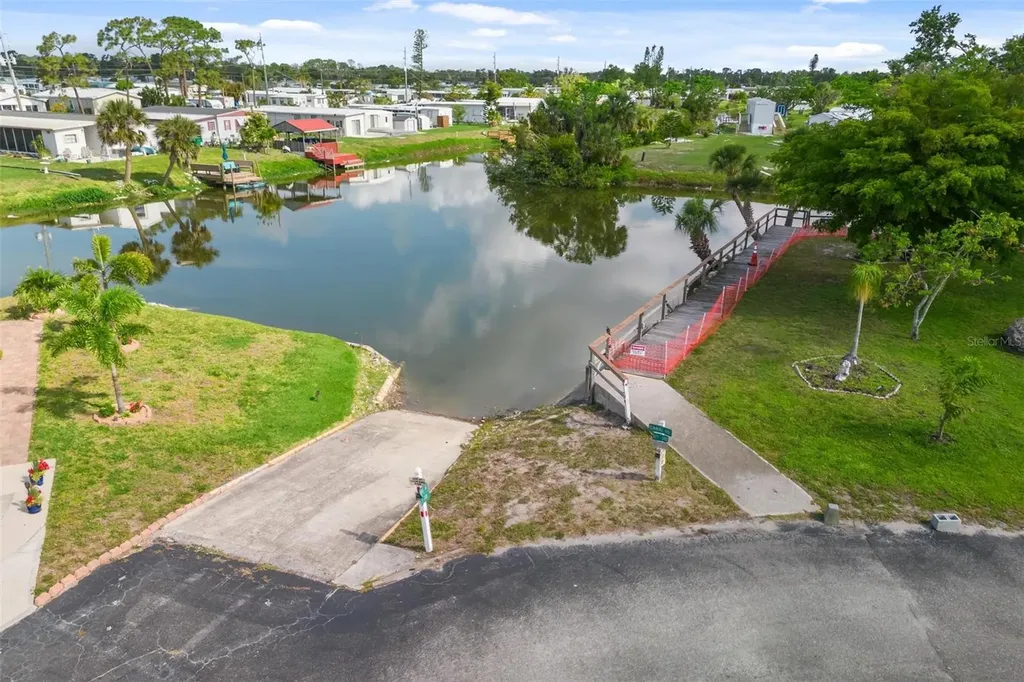 1475 Flamingo Drive Englewood FL 34224