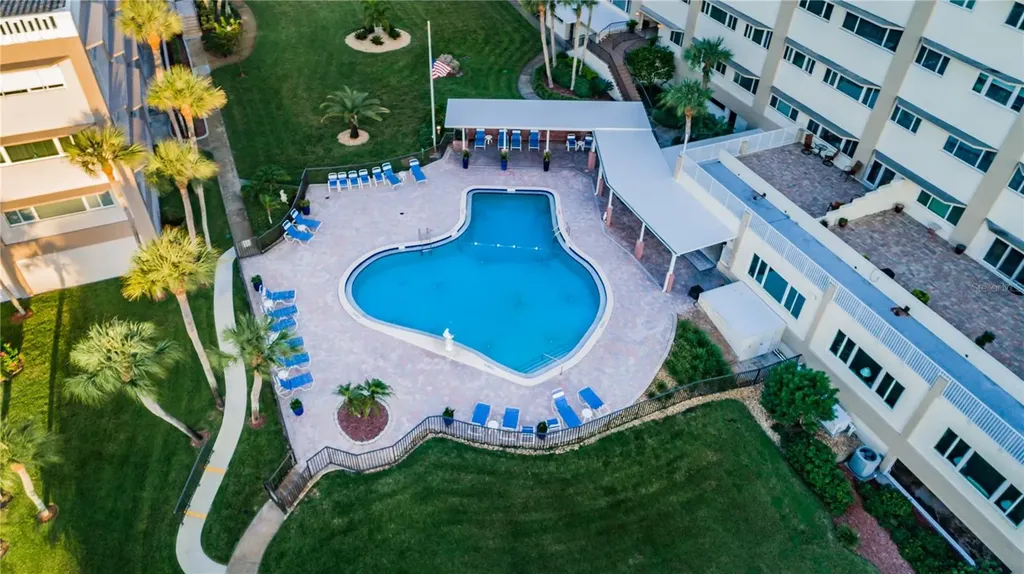 100 Bluff View Drive Belleair Bluffs FL 33770