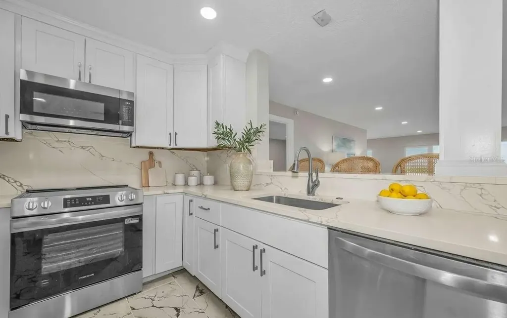 100 Bluff View Drive Belleair Bluffs FL 33770