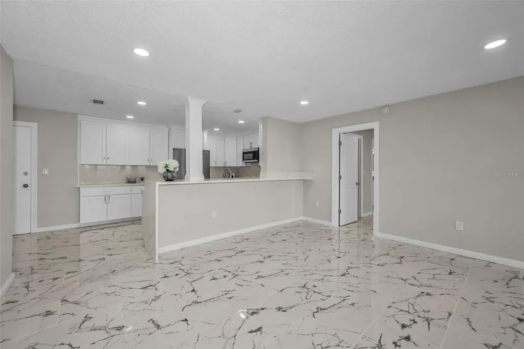 100 Bluff View Drive Belleair Bluffs FL 33770