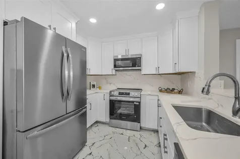 100 Bluff View Drive Belleair Bluffs FL 33770