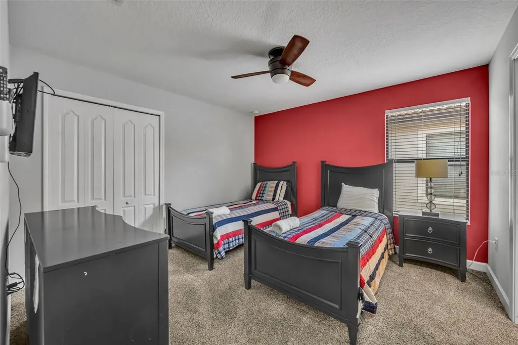 1435 Rolling Fairway Drive Davenport FL 33896