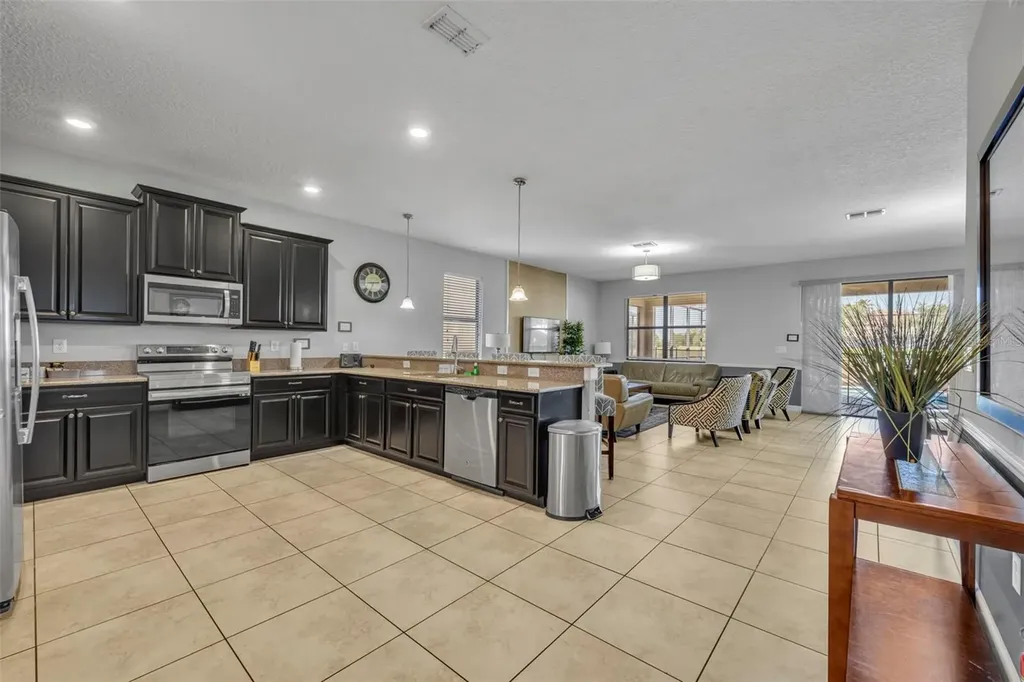 1435 Rolling Fairway Drive Davenport FL 33896