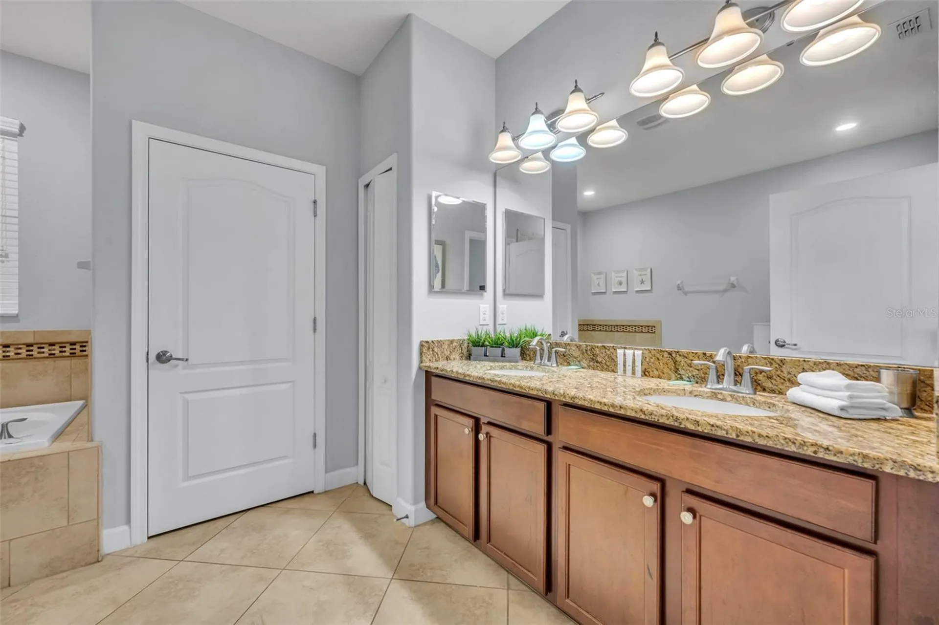 1435 Rolling Fairway Drive Davenport FL 33896