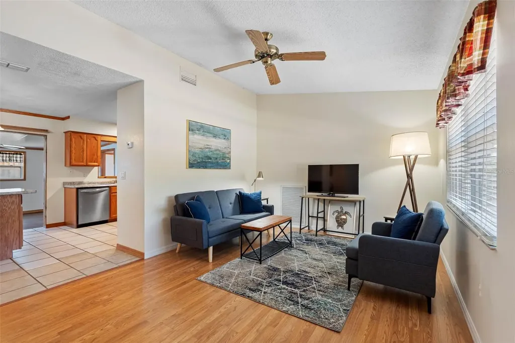 2334 Knoll Avenue S Palm Harbor FL 34683