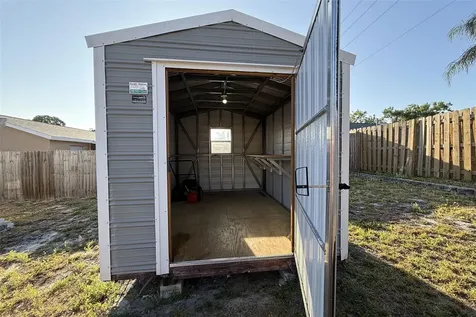 2334 Knoll Avenue S Palm Harbor FL 34683