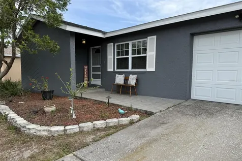 2334 Knoll Avenue S Palm Harbor FL 34683