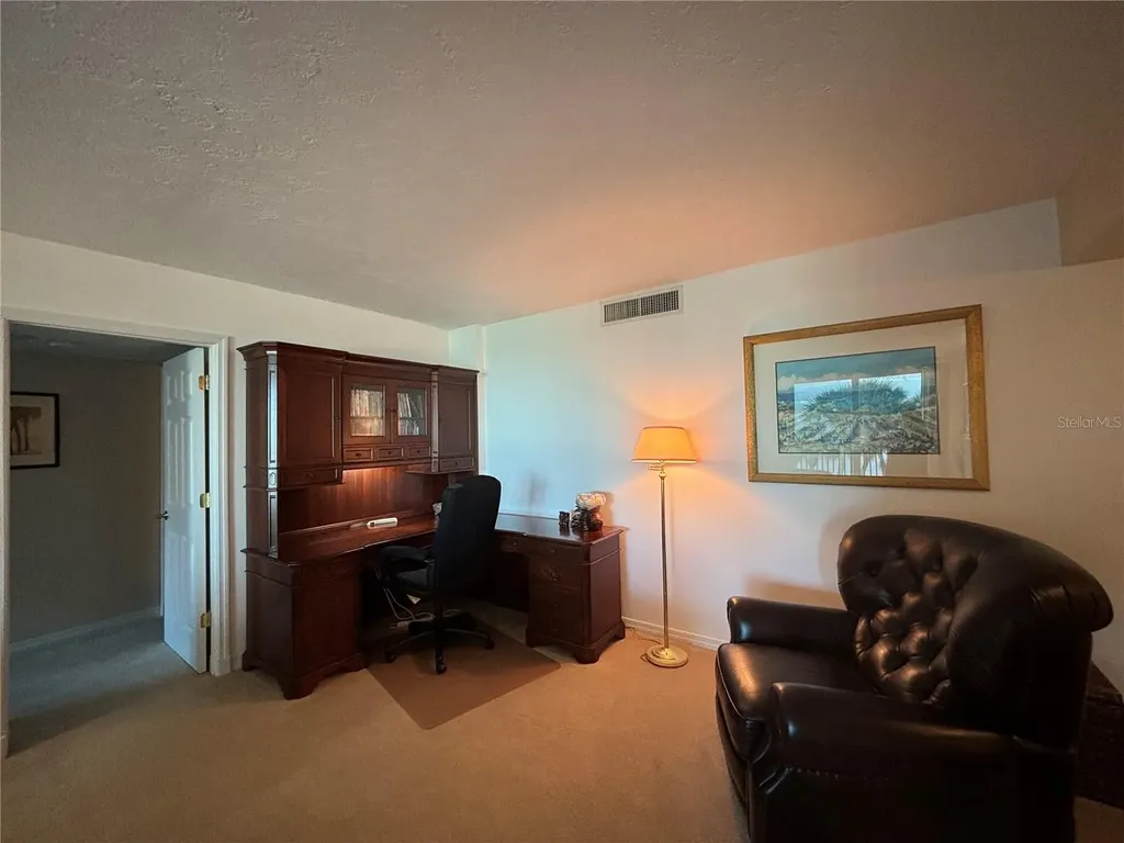 4822 Ocean Boulevard Sarasota FL 34242