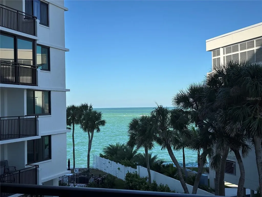 4822 Ocean Boulevard Sarasota FL 34242