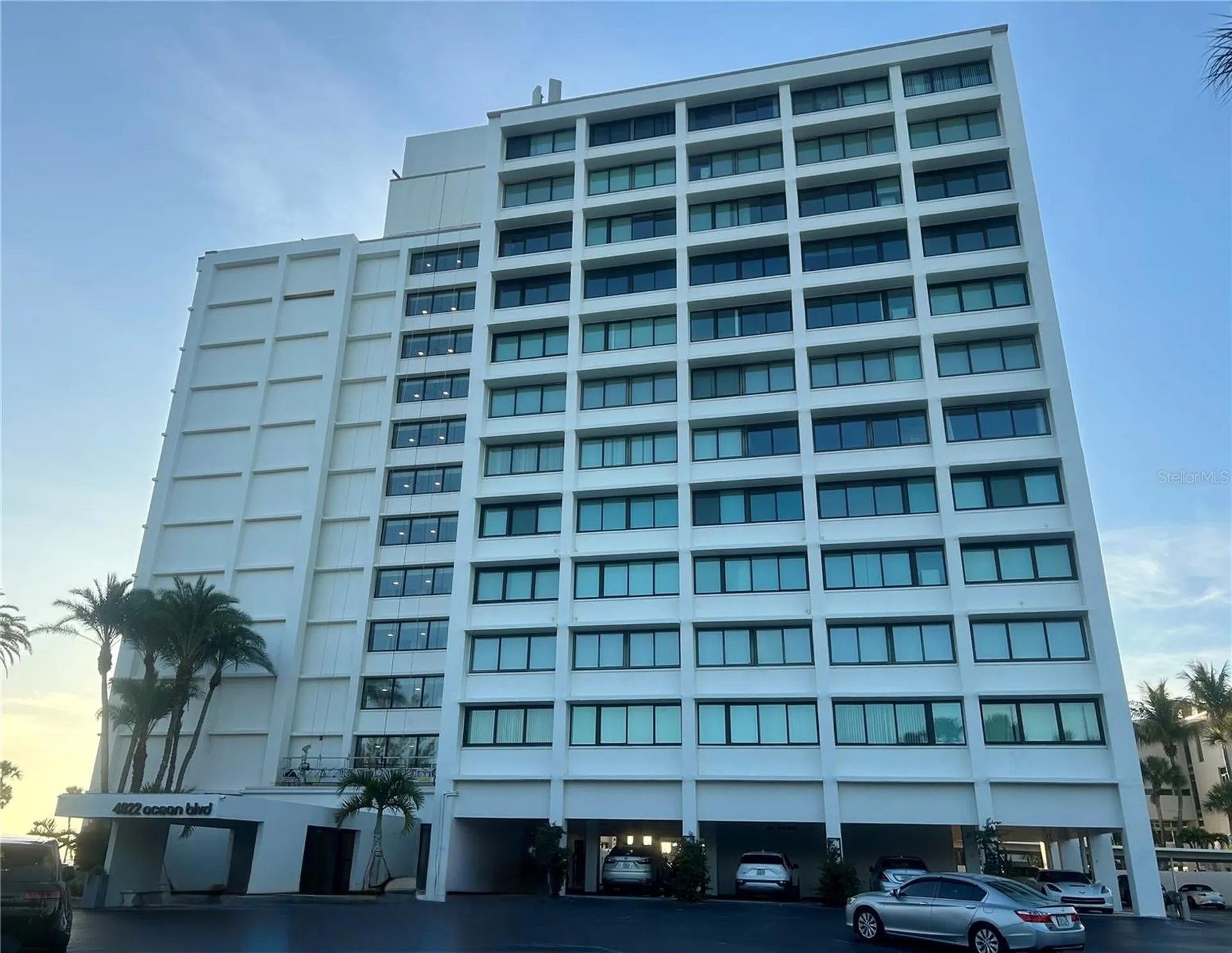 4822 Ocean Boulevard Sarasota FL 34242
