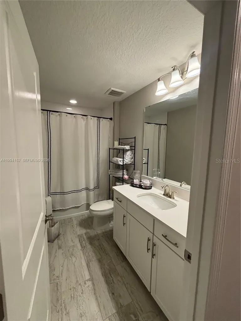 9173 Warm Springs Circle Parrish FL 34219