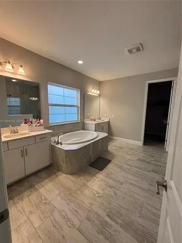 9173 Warm Springs Circle Parrish FL 34219