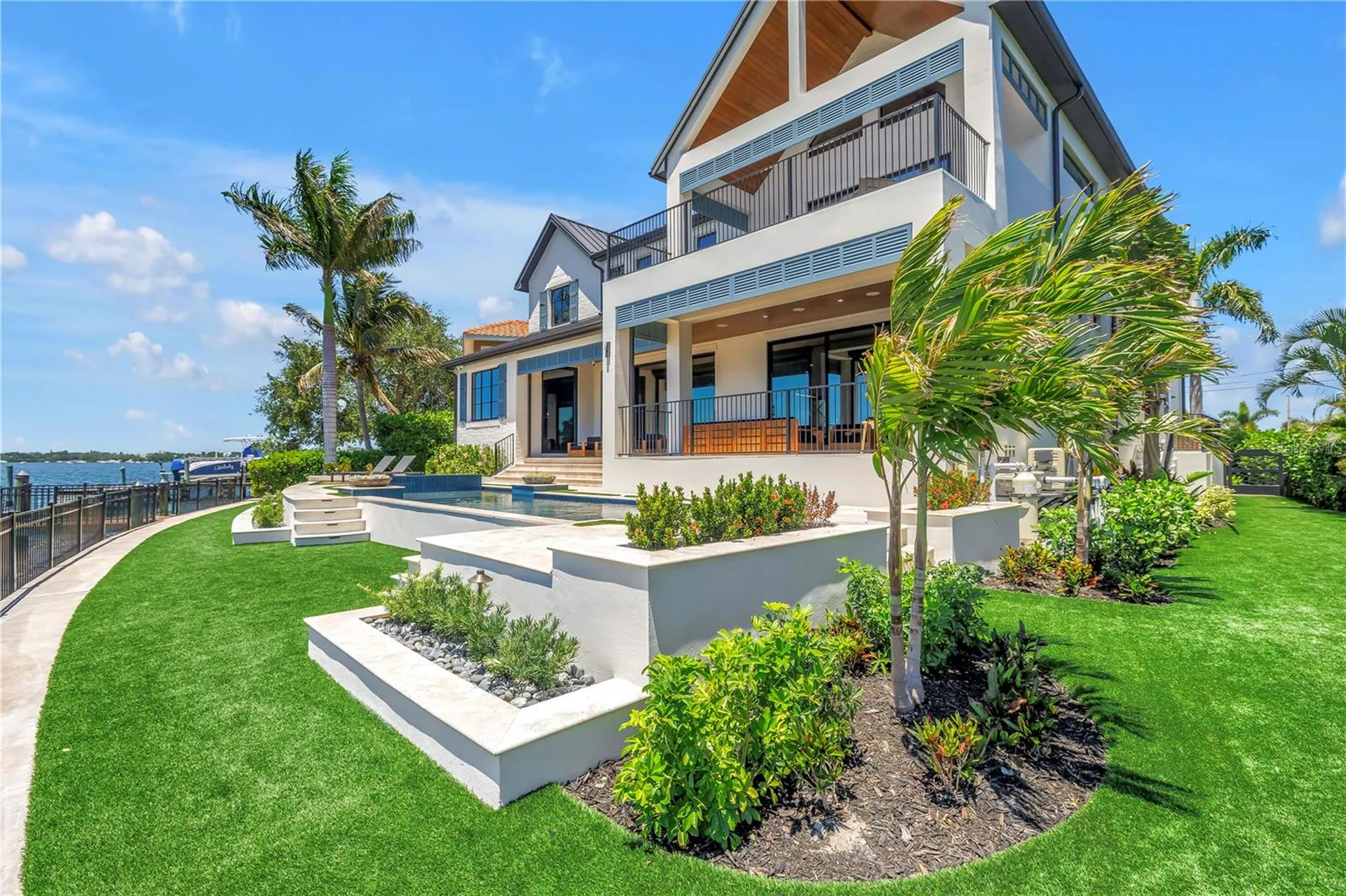 386 26th Avenue SE St Petersburg FL 33705