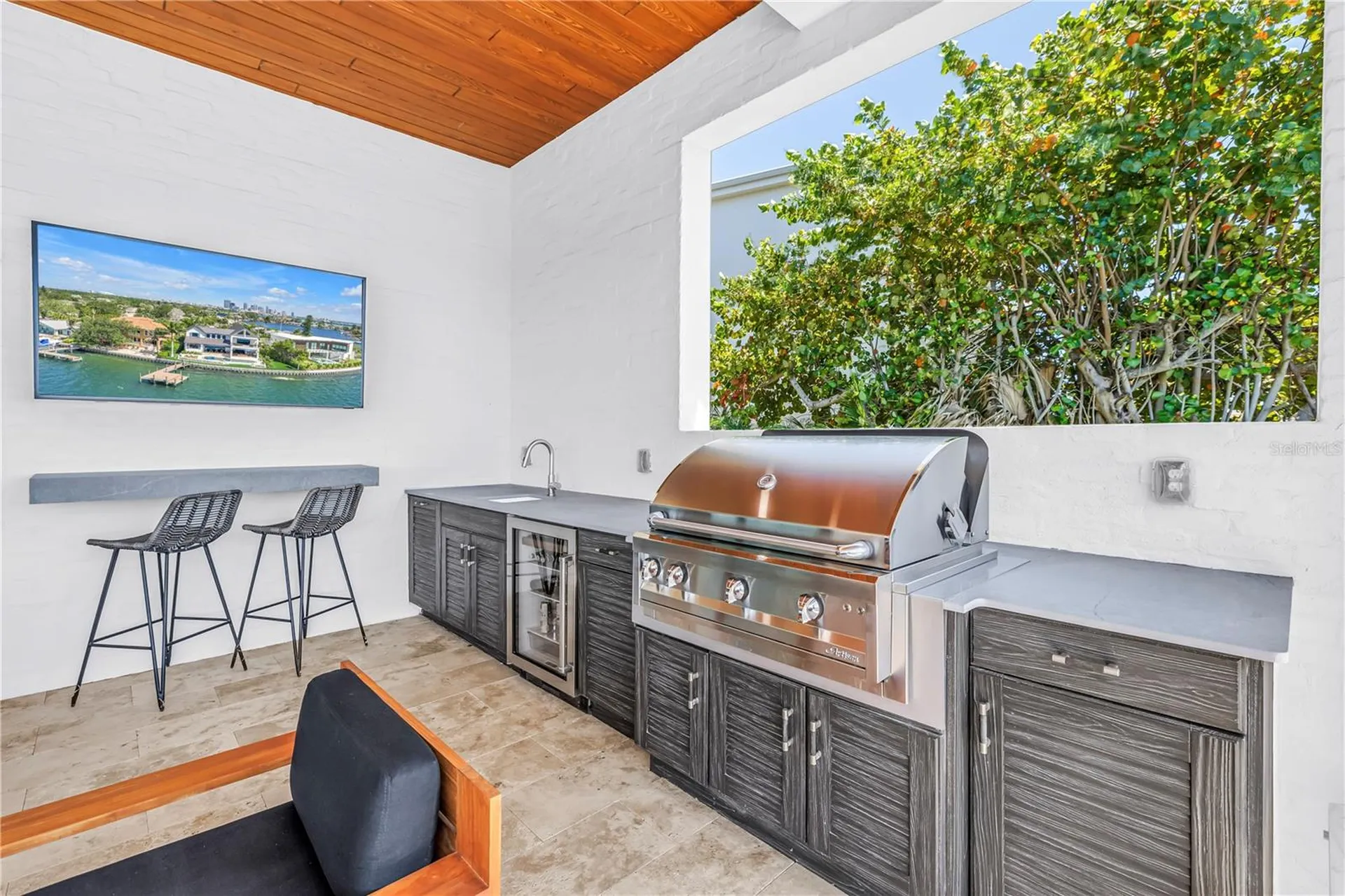 386 26th Avenue SE St Petersburg FL 33705