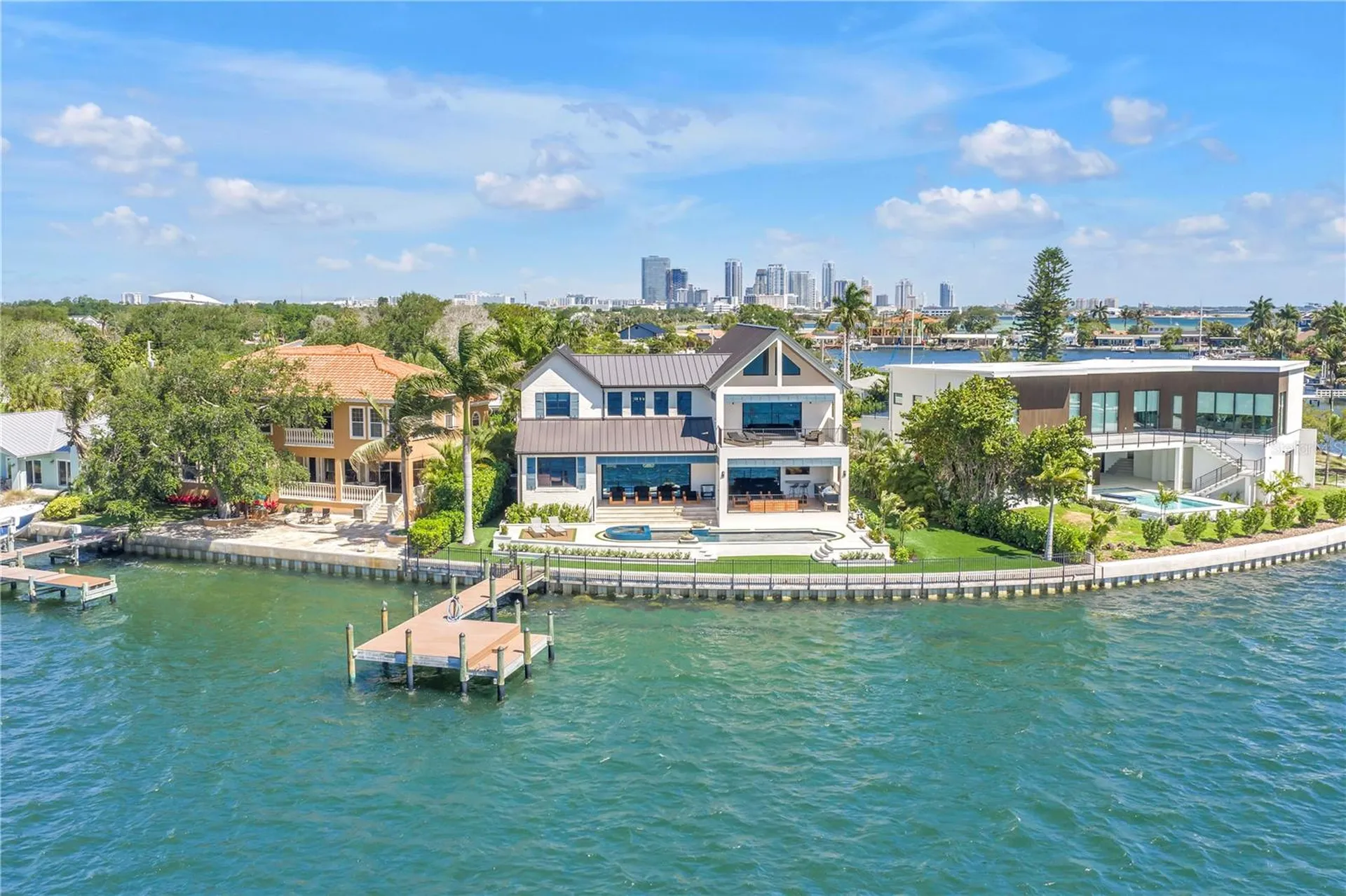 386 26th Avenue SE St Petersburg FL 33705