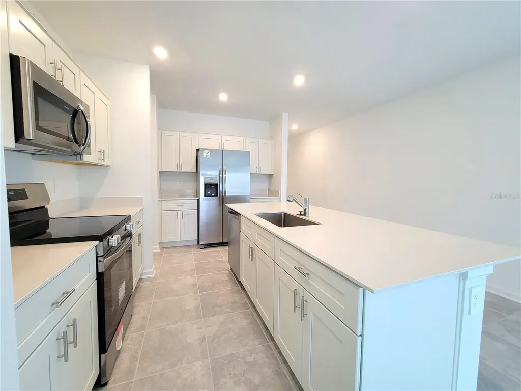 1469 Deepwater Circle Eagle Lake FL 33839