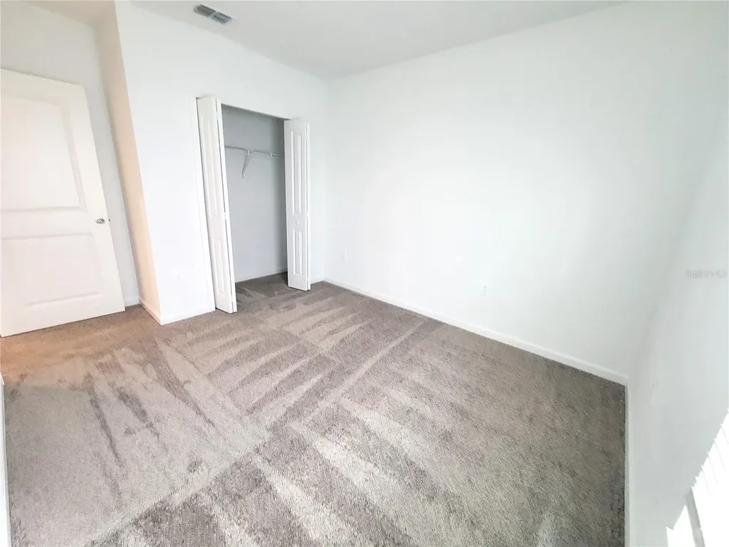 1469 Deepwater Circle Eagle Lake FL 33839
