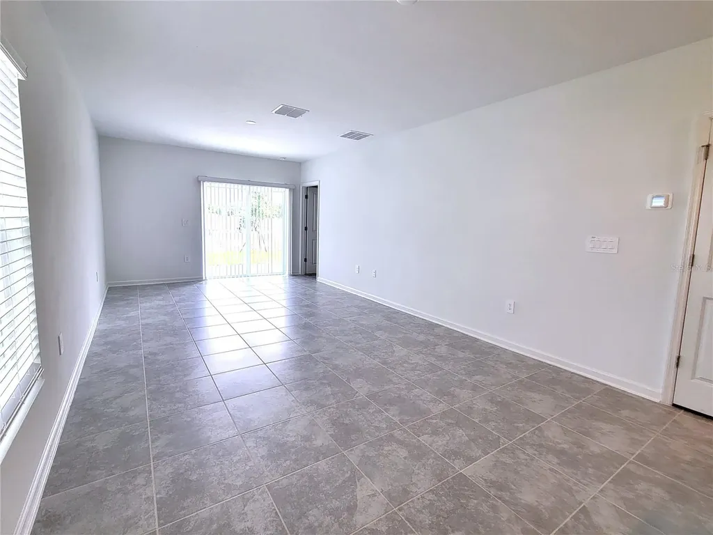 1469 Deepwater Circle Eagle Lake FL 33839