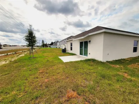 1469 Deepwater Circle Eagle Lake FL 33839