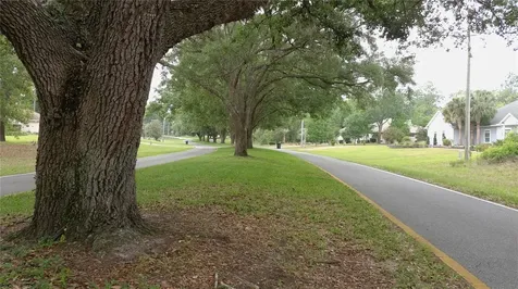 116 S Oak Village Boulevard Homosassa FL 34446
