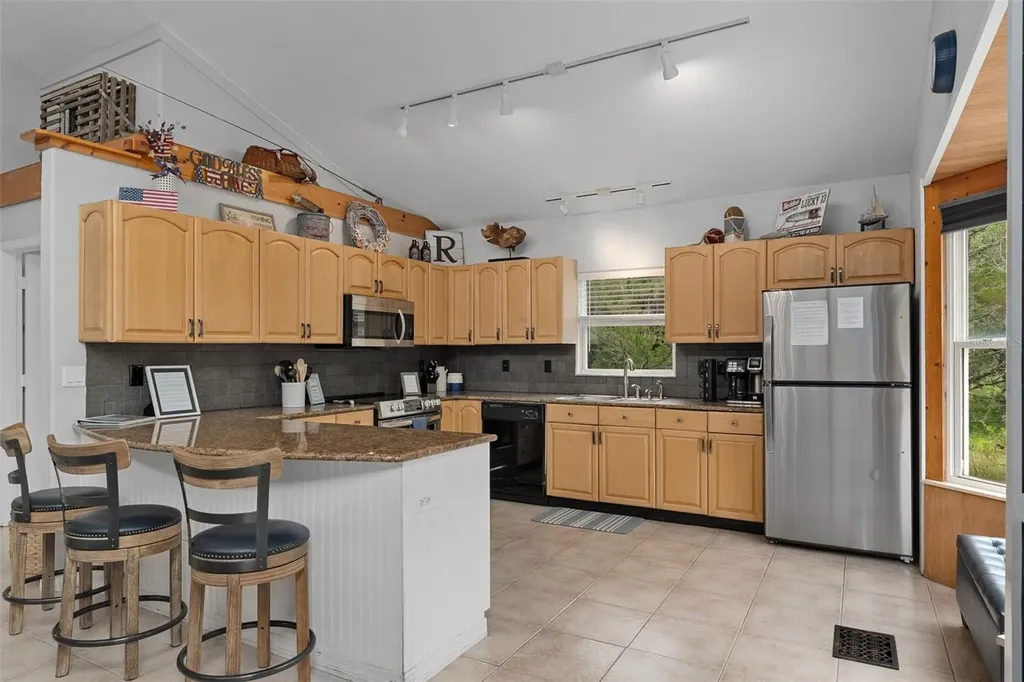2272 S Todd Point Homosassa FL 34448