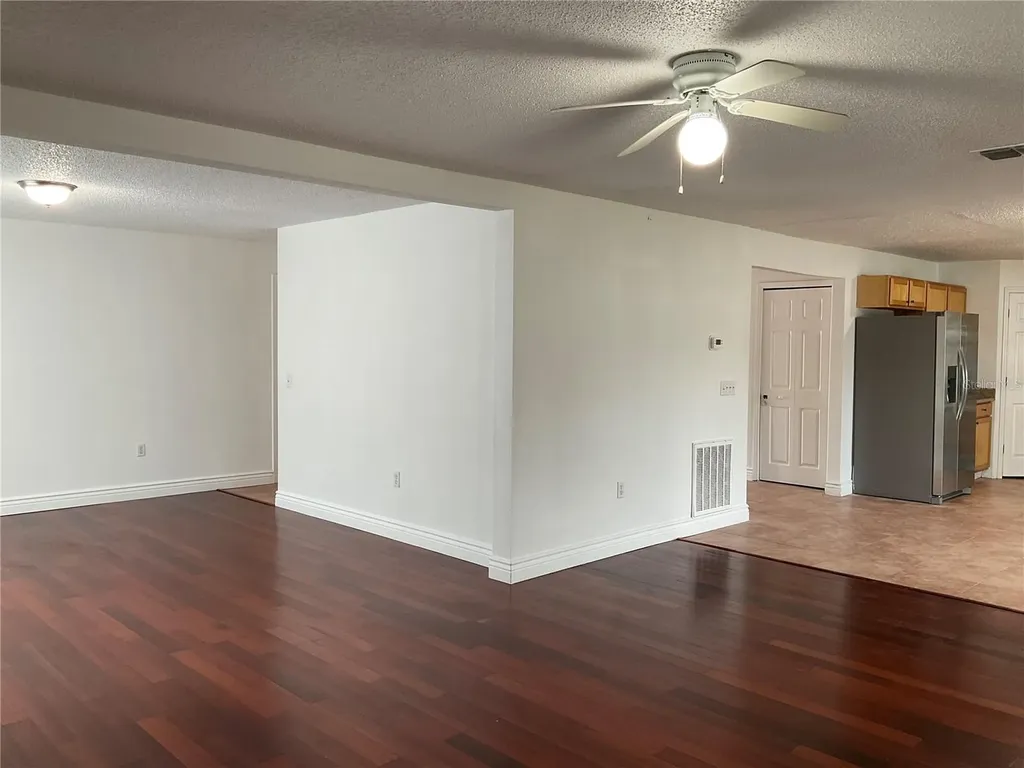 10318 Laxton Street Orlando FL 32824