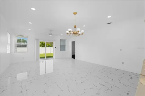 8424 N 16th Street Tampa FL 33604