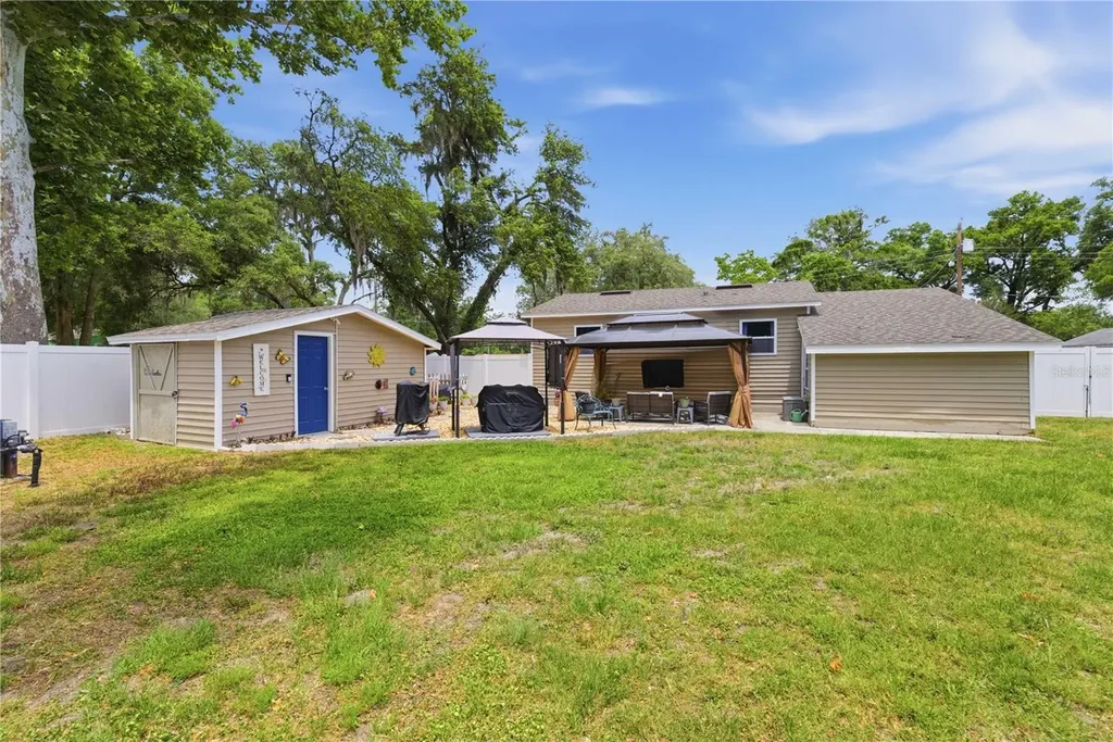 1512 NE 37th Street Ocala FL 34479