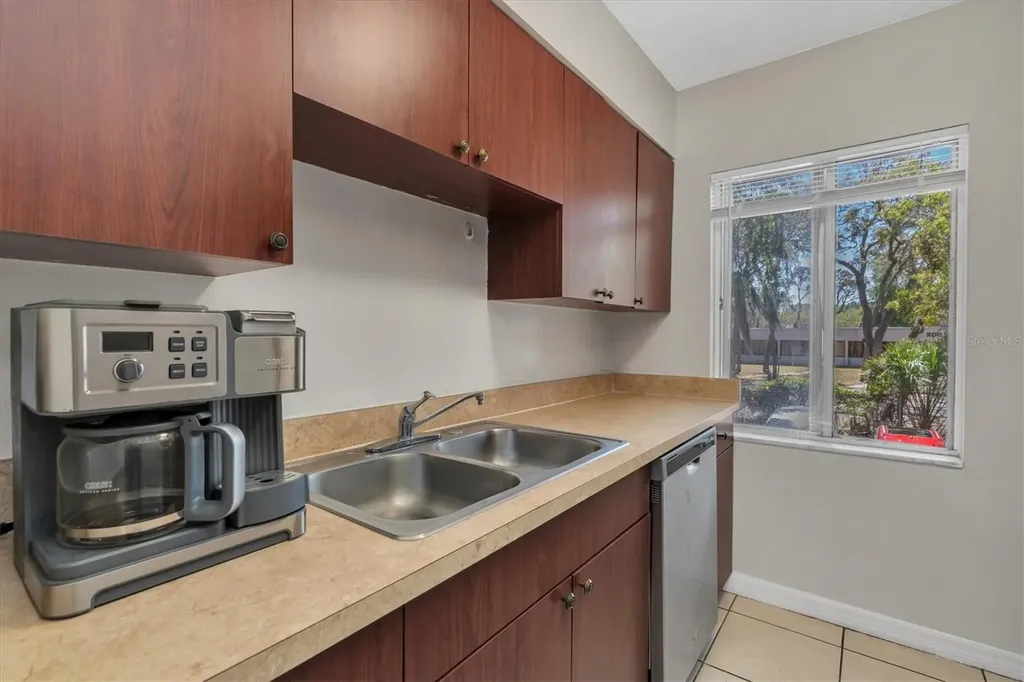 7505 Pitch Pine Circle Tampa FL 33617