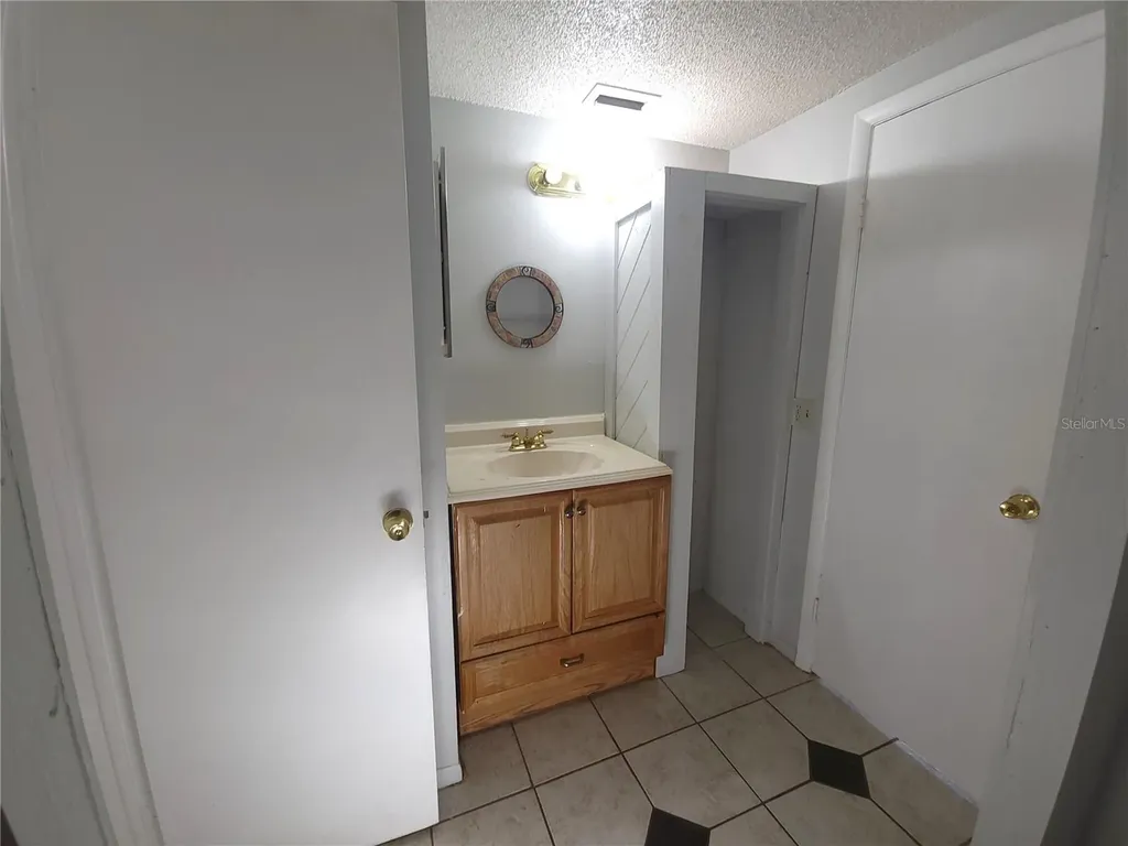 7505 Pitch Pine Circle Tampa FL 33617