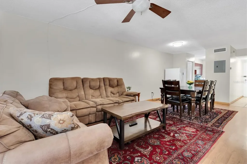 7505 Pitch Pine Circle Tampa FL 33617