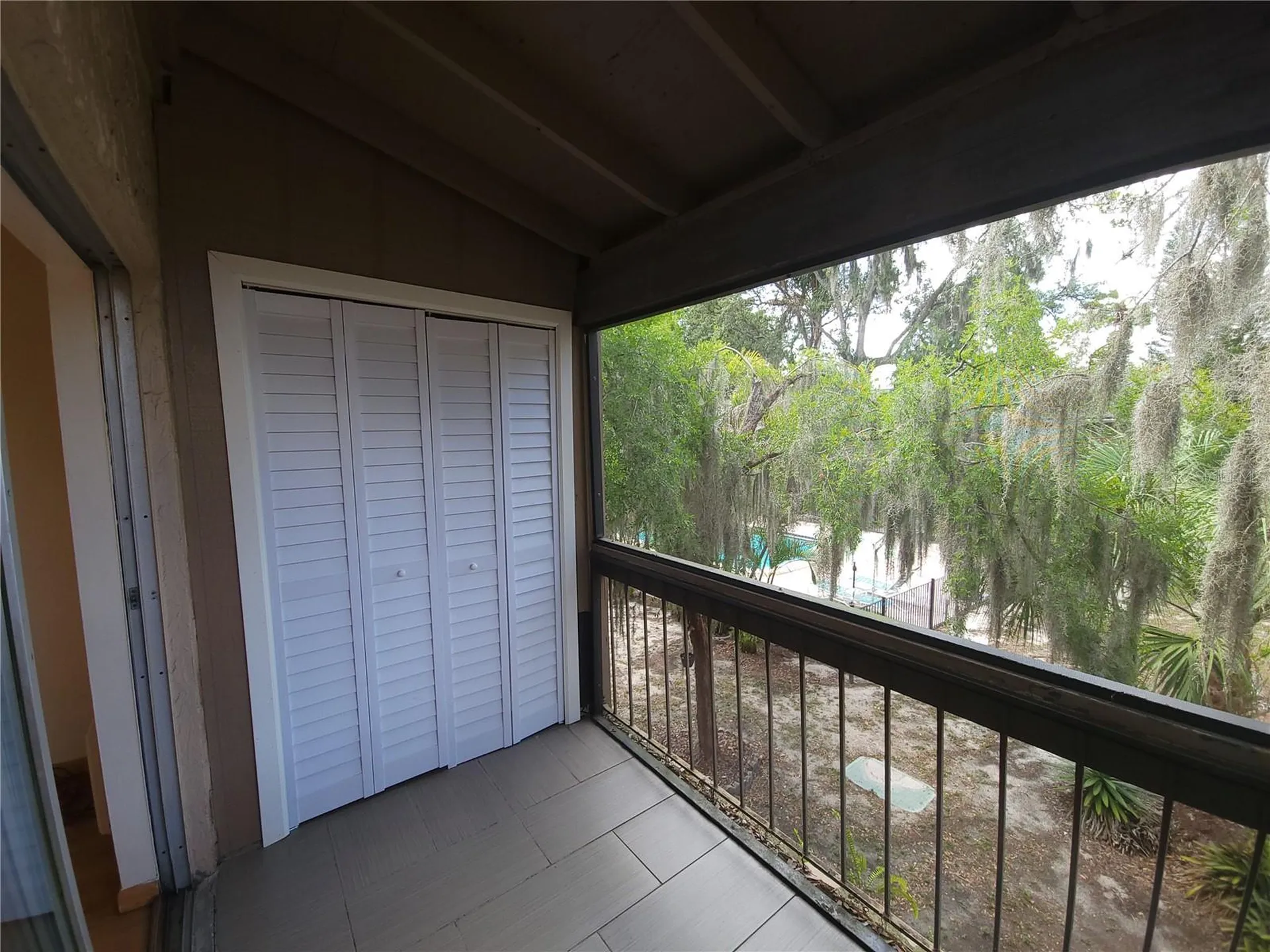 7505 Pitch Pine Circle Tampa FL 33617