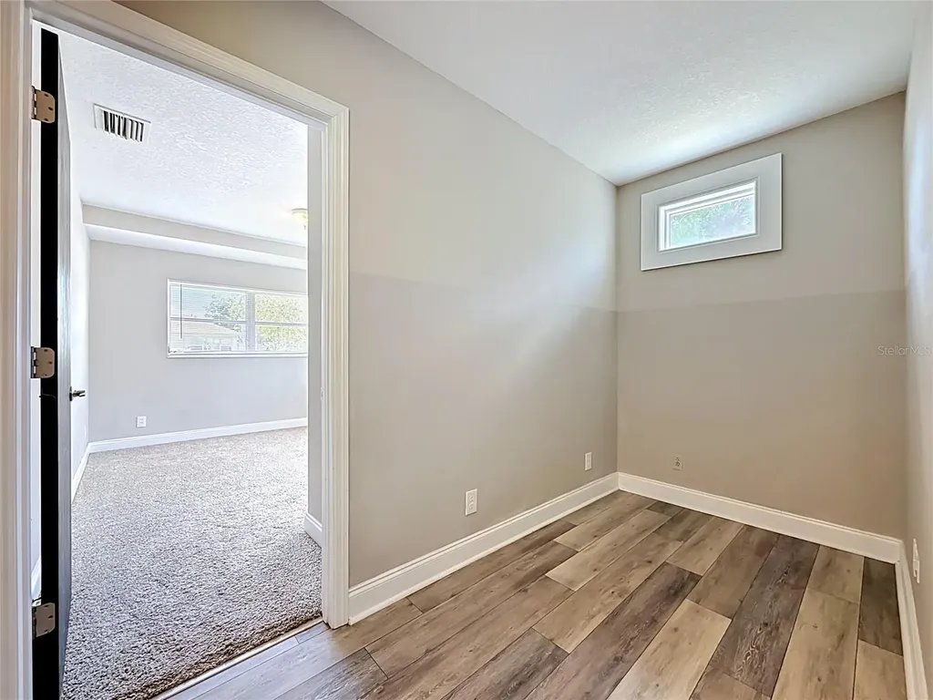 4509 S Hale Avenue Tampa FL 33611