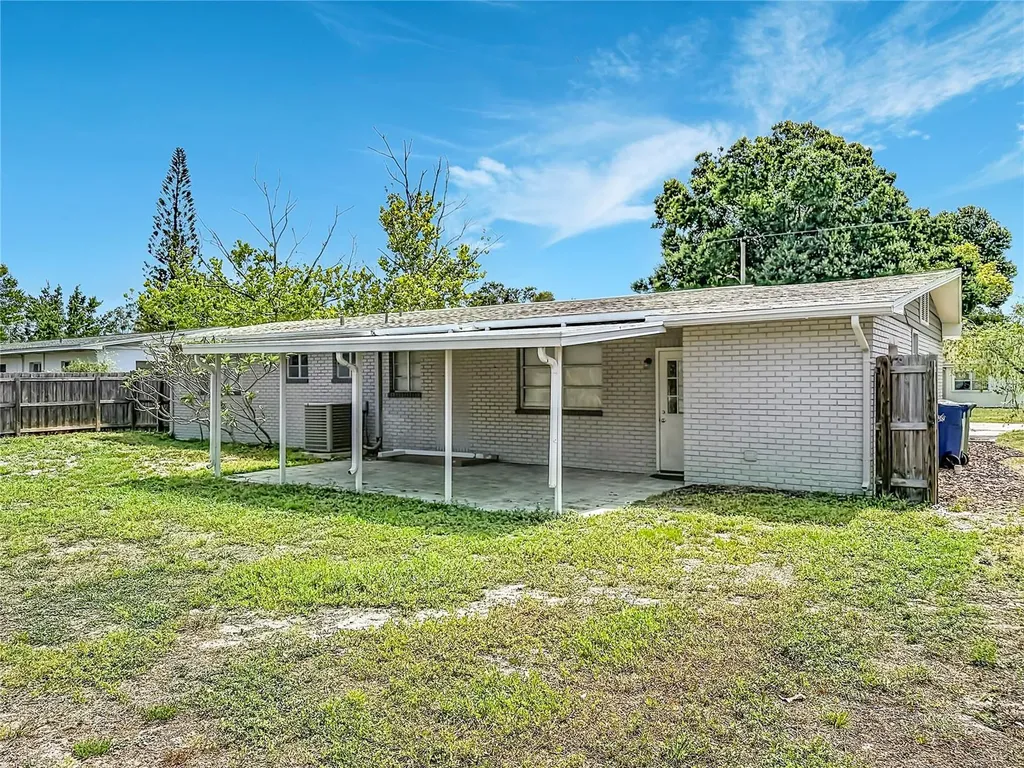 4509 S Hale Avenue Tampa FL 33611