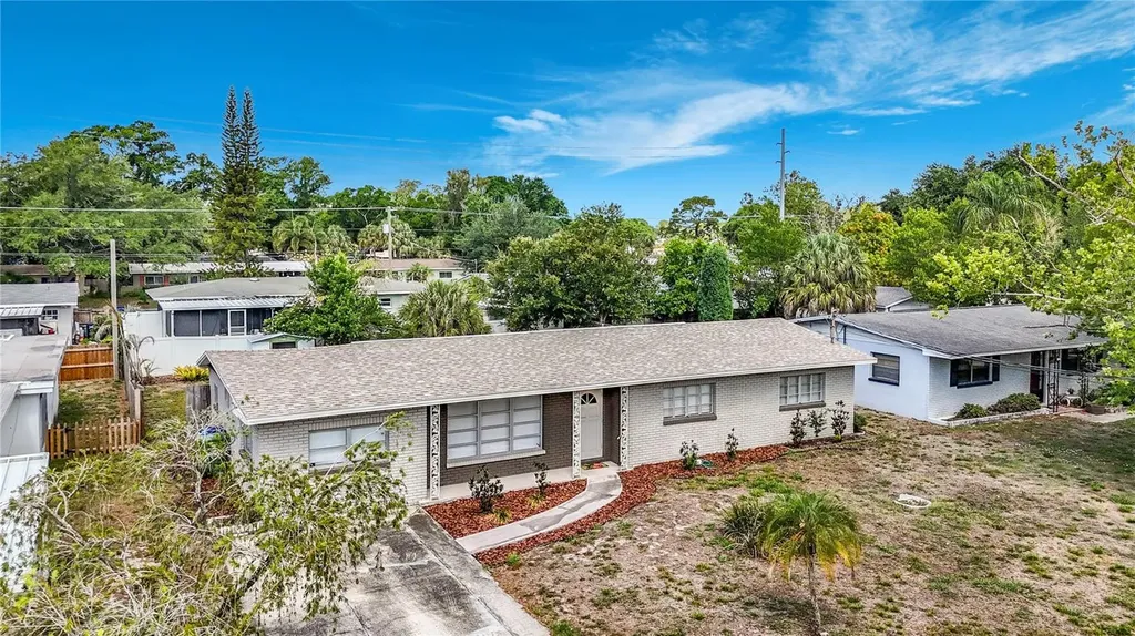 4509 S Hale Avenue Tampa FL 33611