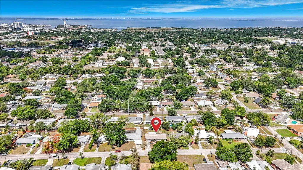 4509 S Hale Avenue Tampa FL 33611