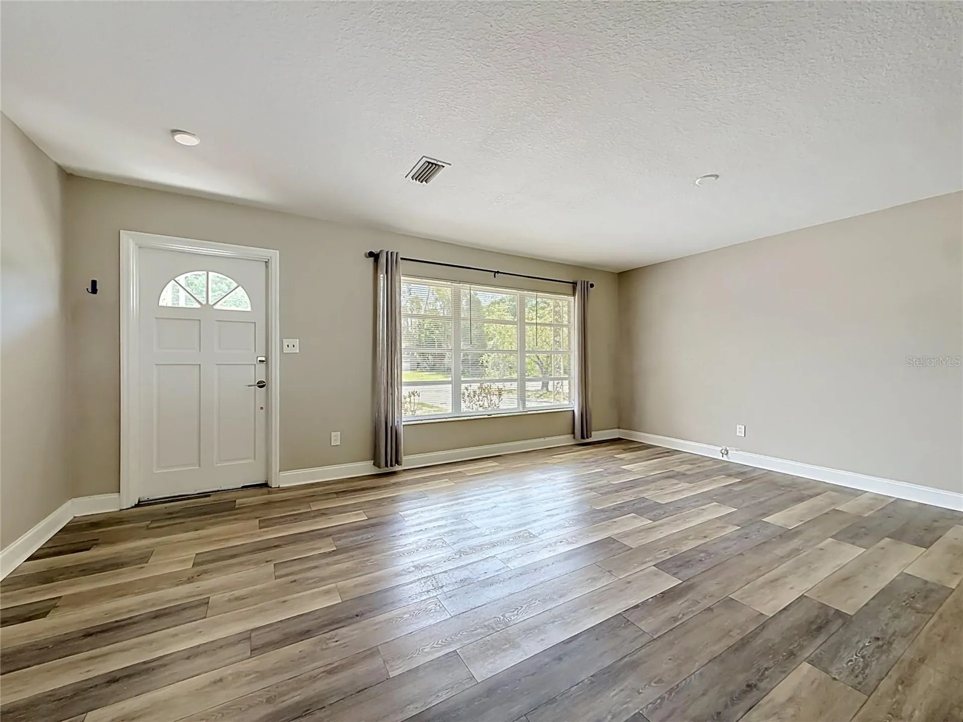 4509 S Hale Avenue Tampa FL 33611