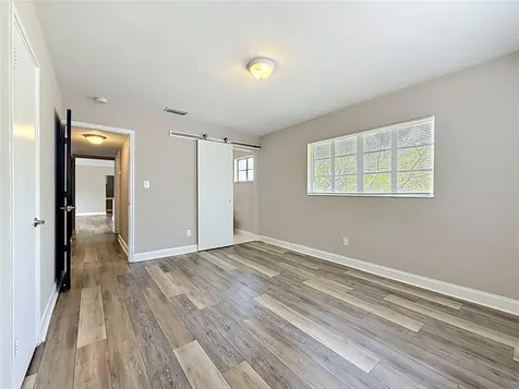 4509 S Hale Avenue Tampa FL 33611