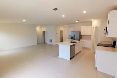 2838 Pennachio Drive Lake Wales FL 33853
